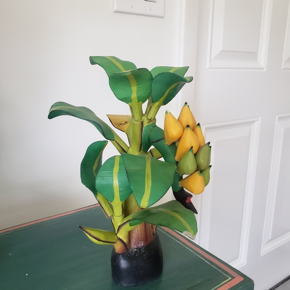 HANDCARVED BANANA TREE